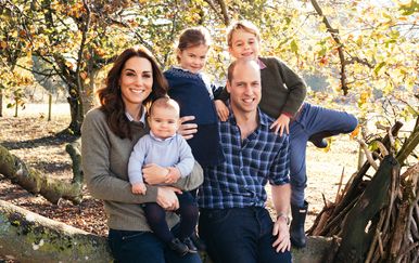 Kate i William sa svojom djecom (Foto: AFP)
