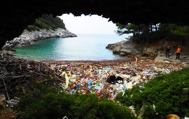 Akcija čišćenja plaže Grabova na otoku Mljetu (Foto: Udruga Zelene stope) - 3