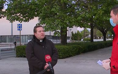 Miroslav Vidović, generalni vikar Splitsko-makarske biskupije, i Mario Jurič