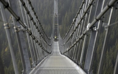 Najduži pješački viseći most na svijetu - 1