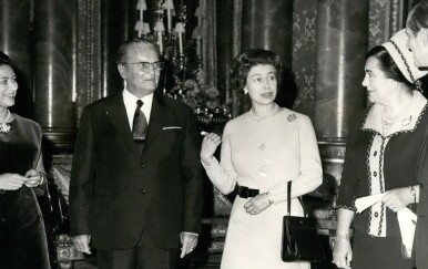 Princeza Margaret, Josip Broz Tito, kraljica Elizabeta, Jovanka Broz i princ Philip