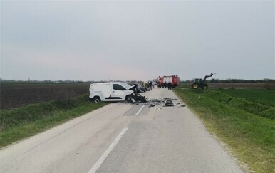 Prometna nesreća na cesti Andrijaševci-Retkovci