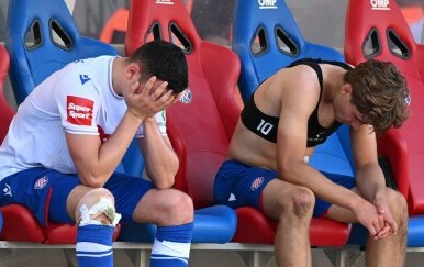 Igrači Hajduka nakon poraza od Osijeka