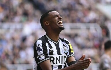 U Newcastleu očekuju ispriku od Isaka
