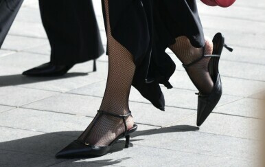 Crne cipele u zagrebačkom street style izdanju