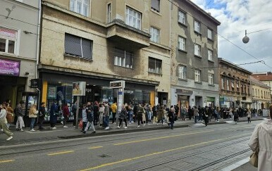 Gužva u Frankopanskoj ulici - 1