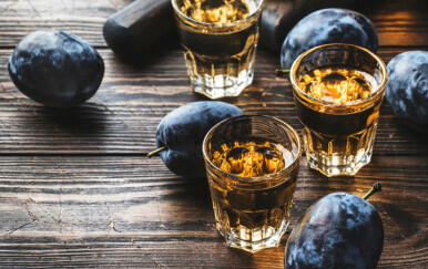 Jeste li znali: Zašto nikada ne bismo trebali popiti "jednu ljutu" prije jela?