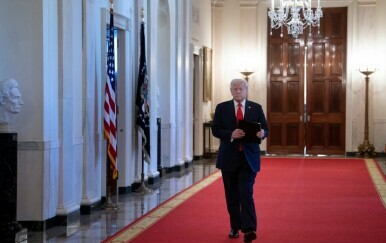 Trump Kanadi uvodi carine od 35 posto, za ostale zemlje razmatra od 15 do 20 posto