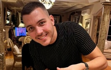 Viktor Živojinović