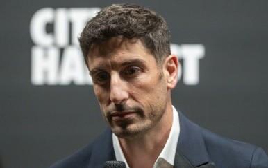 Jason Biggs