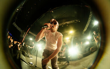 Pips, Chips & Videoclips