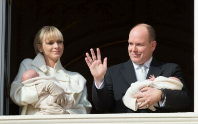 Princeza Charlene i princ Albert s blizancima - 4
