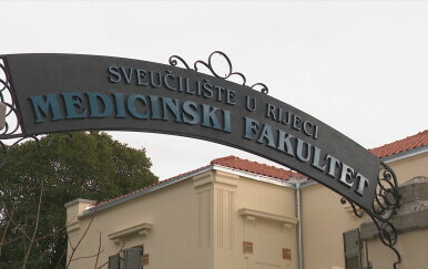 Medicinski fakultet u Rijeci: "Nije utvrđeno neetično postupanje studenata"