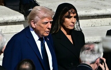 Donald i Melania Trump na ispraćaju pape Franje - 2