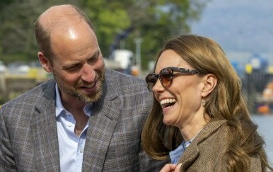 Kate Middleton čestitkom za Dan očeva prekinula tradiciju