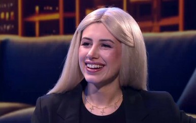 Stela Rade, Tvoje lice zvuči poznato