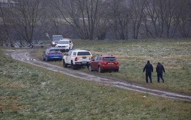 Hitna akcija spašavanja: Policija dobila dojavu o više osoba u rijeci