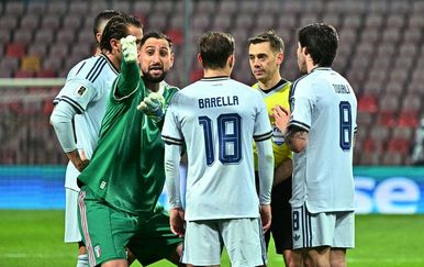 Rat zbog šalabhtera! Donnarumma potezom razbjesnio Zenicu, a onda mu je dječak uzvratio