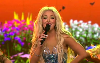 Dora Trogrlić kao Zara Larsson u showu Tvoje lice zvuči poznato