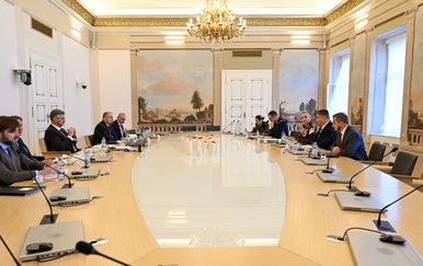 Milanović i Plenković za istim stolom: Održane važne sjednice, objavljeno o čemu se razgovaralo