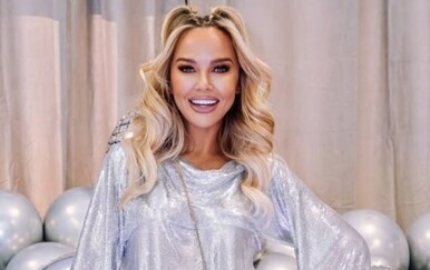 Maja Šuput čestitala je rođendan svojoj menadžerici i krsnoj kumi Blooma