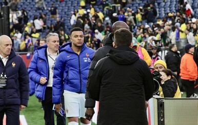 Kylian Mbappe izazvao bijes francuskih navijača zbog poteza s Kanteom