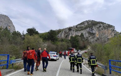 Dvoje stranih državljana ozlijeđeno nakon samostalnog spuštanja Ziplineom