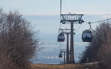 Sljemenska cesta ponovno otvorena za promet: Vozi i žičara