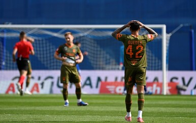 UŽIVO DINAMO - OSIJEK: GOOOOL! Eurogol Stojkovića doveo Modre u vodstvo