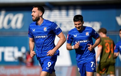 UŽIVO DINAMO - OSIJEK: Rapsodija na Maksimiru, Beljo elegantno za novi gol Modrih