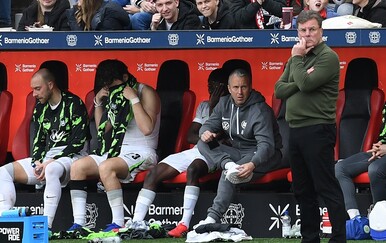 VIDEO Wolfsburg sve bliže ispadanju: Imali 1:3 pa završili sa šest primljenih komada