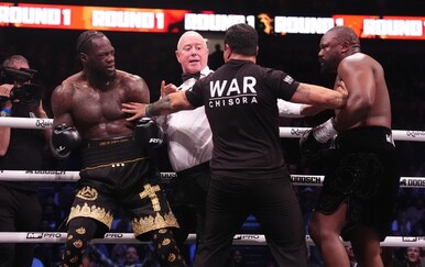 VIDEO Wilder i Chisora odradili "šoru" za slakodusce: Pogledajte najbolje trenutke iz 12 rundi totalnog kaosa