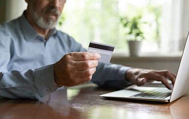 Povjerovao lažnom članku pa ostao bez više od pola milijuna eura: Evo kako su ga prevarili