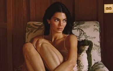 Kendall Jenner pozirala potpuno naga i time izazvala nevjericu pratitelja