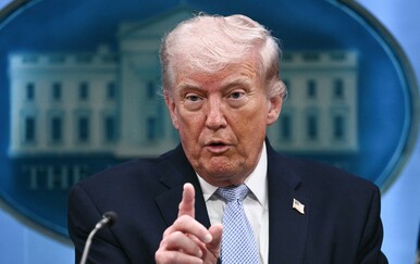 Trump zaprijetio novinaru zatvorom zbog objave o oborenom američkom avionu u Iranu