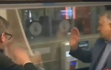 VIDEO Stari video Vučića i Orbana ponovno hit na mrežama: Jedan detalj svima je zapeo za oko