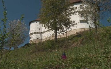 Detalji nesreće u Desiniću: 55-godišnjak stradao pri detonaciji vlastitog topa, u četvrtak proglašen Dan žalosti