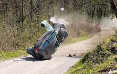 VIDEO Užasna nesreća u Hrvatskoj: Od siline udarca su mu otpali kotači