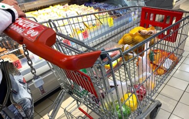 Ovo voće i povrće sadrži najviše pesticida u 2026. – jeste li ga danas jeli?