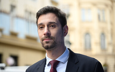 HDZ o interpelaciji: Cirkus u režiji stranke koja u Zagrebu nije napravila ništa