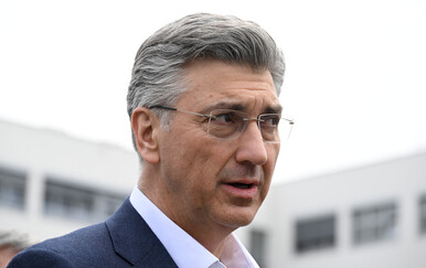 Plenković čestitao Uskrs pravoslavnim vjernicima: Zajedništvo je potrebnije nego ikad