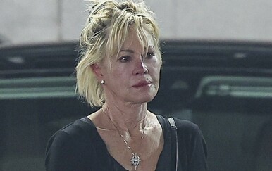Paparazzi uhvatili Melanie Griffith u Los Angelesu