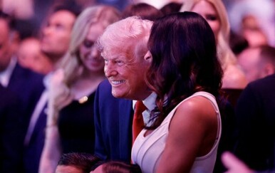 Trump tijekom mirovnih pregovora bio na UFC-ovoj priredbi i pratio borbe