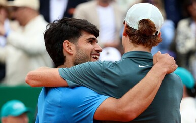 Janik Sinner pobijedio Carlosa Alcaraza u finalu Monte Carla i postao svjetski broj 1