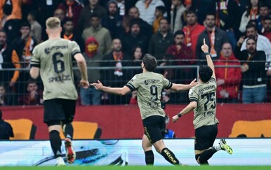 VIDEO Kocaelispor iznenadio Galatasaray pogotkom Brune Petkovića