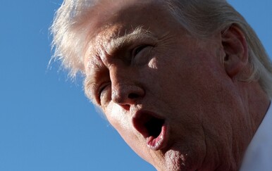 Trump napao papu, nazvavši ga "slabim" i "užasnim"