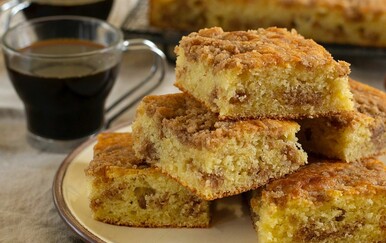 Recept za svaki dan: Jednostavan kolač s cimetom koji uvijek uspijeva