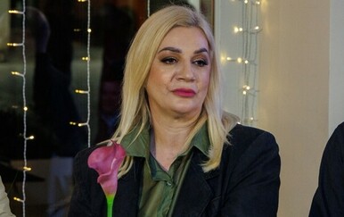 Radijska voditeljica Edita Lučić Jelić na društvenim mrežama otkrila da je bila na operaciji