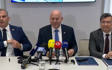 Bačić o Vjesniku i podvožnjaku na Slavonskoj te o pozivu APN-a za priuštivi najam