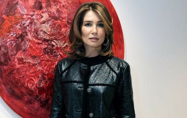 Poznate Hrvatice mamile poglede na izložbi